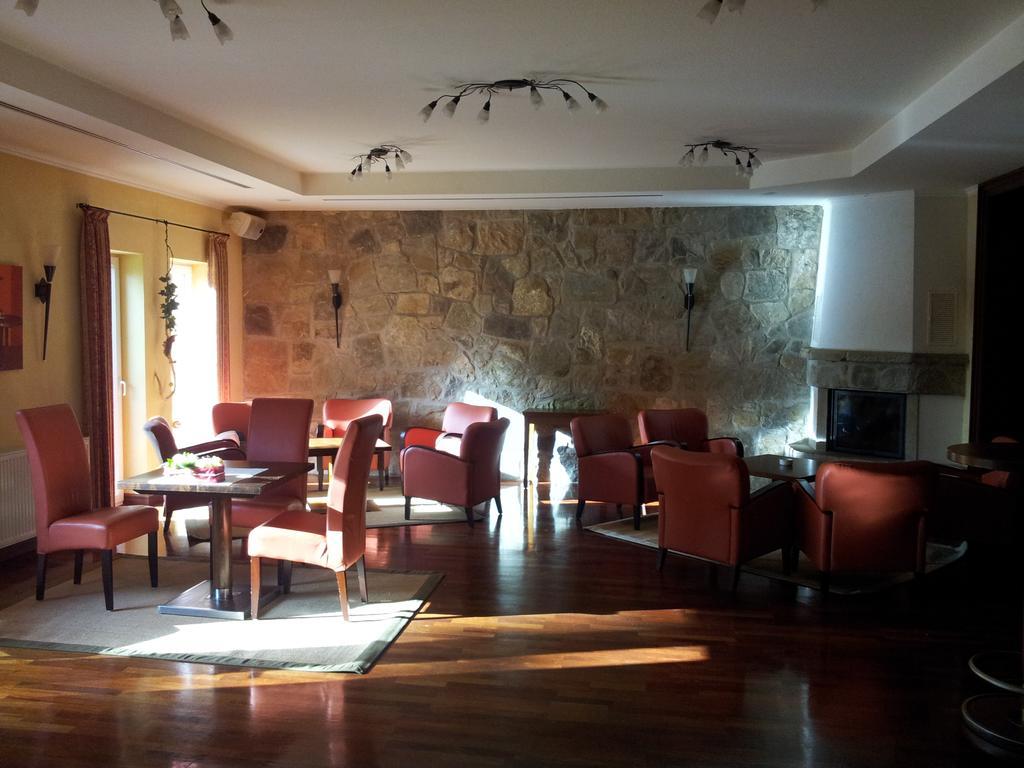 Quakenbrück Hotel Restaurant Am Pfauenhof מראה חיצוני תמונה